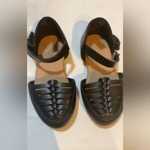 Black Leather Sandals like new